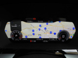 重厚感と安定感があり、同時にダイナミックさも備えるAudiの走り。機能やデザインが革新的なメーター。
