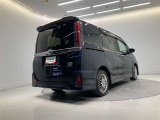 走りにこだわりながら収納力も持ち合わせたお車です。荷物を載せて軽快なドライブを楽しめますよ♪