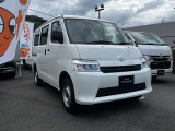 R7年式 トヨタ タウンエースV 入庫です!走行7,200km! 4WD ナビETC装着!