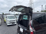 ガラスハッチのみの開閉ができますので、お買い物等にとても便利です。
