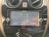 日産純正メモリーナビには、地デジTV、Bluetooth対応など充実した装備となっております♪