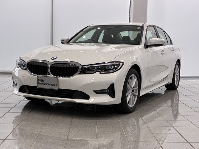 3シリーズセダン 318i