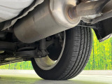 お車を安心してお乗りいただく為には、足回りの定期点検が欠かせません。サービスサポート(有償保証)では無料点検もご提供しており、安心のカーライフをお過ごしいただけるサポート体制が整っています。