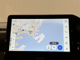 いまや必須装備「ナビゲーション」搭載!知らない場所に、スイスイッとドライブ。なんて便利な機能でしょうか?もう、これなしではハンドルを握れませんね!でも、運転中の操作は危険ですのでご注意ですね♪