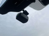 事故などのときに、証拠となるドライブレコーダー付いてます