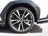 SUBARU 認定U-Carでは独自の厳しい基準を設けた「まごころクリーニング」を全車に実施。細かい汚れやニオイもケアした高品質なクルマをご提供します。