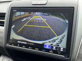バックカメラももちろんついておりますので車庫入れの安心感がアップしますね!