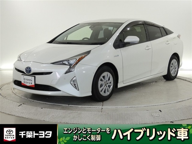 プリウス 1.8 S セーフティ プラス 