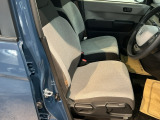 フィット性も良く、楽な運転姿勢を保てます。