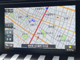 ●純正ナビ:一体感のあるナビは、高級感ある車内を演出してくれます。オーディオ機能も充実しておりますので、運転もより楽しめます♪