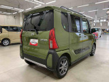 ☆オススメ☆愛車のボディを小キズや色褪せから守ってくれるボディコーティング施工を承っております!!スマートフォンのケースカバーと一緒で、ボディをきれいに守ります♪