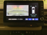 バックでの車庫入れも安心です! リアカメラが付いているバックモニター付のナビを装備しております。バンパーについているソナーや、操作線もついており距離感も画面から確認できます。