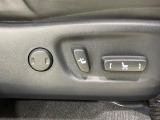 【パワーシート】スイッチ一つで簡単にシートの微調整が可能!電動だから力もいりません!快適なシートポジションにセットして、快適なドライブをお楽しみください。
