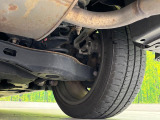 お車を安心してお乗りいただく為には、足回りの定期点検が欠かせません。サービスサポート(有償保証)では無料点検もご提供しており、安心のカーライフをお過ごしいただけるサポート体制が整っています。