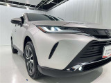 フォグランプ装着車です。暗い夜道の車両前方を明るく照らします
