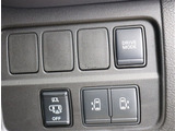『1台』のお車に対して、こだわって仕入れを行っております。オプション装備装着車となります!