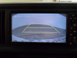 バックガイドモニターで、後方を確認しながら安心して駐車することができます。運転初心者も熟練者も必須の機能ですよ!