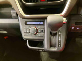 納車前にはプロのメカニックが、各部の点検を行います。ディーラーにしか出来ない品質、そしてサービスできっと満足していただけると思います!
