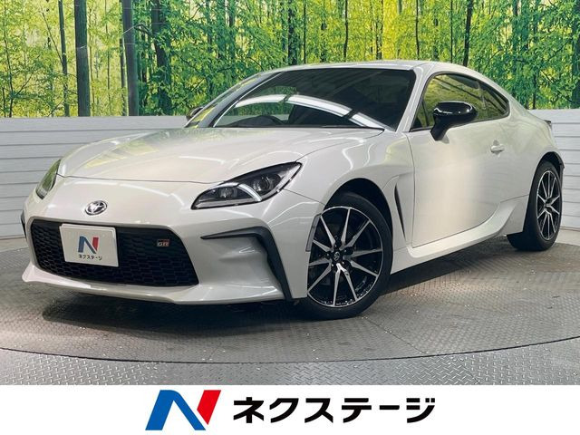 トヨタ GR86 