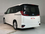 その他にも各種保険、お車の買取(T-UP)、JAF、TSカード、携帯電話などの取扱いをしております。詳しくはスタッフにお尋ねください。