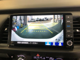 【バックカメラ】駐車時に安心のバックカメラが装備されています!