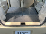 軽い力でサッと倒せるシートアレンジ。急に荷物が増えても、その場でサクッとスペースを広げられます。毎日の『困った』を『助かった』に変える工夫が満載です。