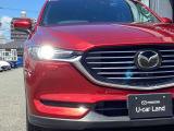 アダプティブLEDヘッドライト カメラや車速センサーと連動して、ハイ、ロー、ワイドローのLEDライトを常に最適な配光に自動制御する優れものです!