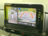 【全周囲カメラ】専用のカメラにより、上から見下ろしたような視点で360度クルマの周囲を確認することができます☆死角部分も確認しやすく、狭い場所での切り返しや駐車もスムーズに行えます。