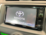 【純正SDナビ】FM&AMを聴くことは勿論のこと!!CD&DVD再生可能で地デジTVの視聴も可能な多機能ナビでドライブも快適ですよ☆