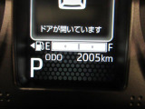 たとえばダイハツのお店にある、たくさんのスマアシ搭載車は、正常に作動する事をしっかり確認します。