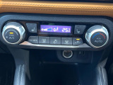 【シートヒーター】寒い日に重宝するシートヒーター!エアコンより早く温まってくれるので寒がりの人も安心ですね♪エアコンの温風は乾燥するから苦手、という方にもをおすすめです。