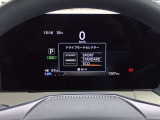 元弊社展示車/走行1,307キロ。※掲載車が少しでも気になるお客さま、私共スタッフはクルマの事がよくわからないお客さまへ丁寧な説明を心掛けております。お気軽にご相談ください(定休日 火/水曜)。