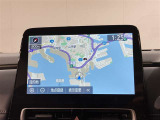 いまや必須装備「ナビゲーション」搭載!知らない場所に、スイスイッとドライブ。なんて便利な機能でしょうか?もう、これなしではハンドルを握れませんね!でも、運転中の操作は危険ですのでご注意ですね♪