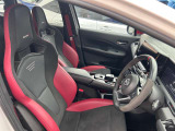 NISMO専用本革巻ステアリング・『NISMO専用チューニングRECARO製スポーツシート』