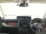 見通しのよいすっきりとした視界で、誰でも運転しやすいです。運転のしやすさは疲れにくさにも繋がりますよ♪