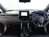 高いホールド性で運転姿勢が安定します。長距離ドライブでも疲れにくいのが魅力です。快適なドライビングライフをお送りください♪