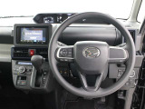 運転席廻りです。