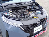 ◎ご購入いただきましたお車は弊社整備工場にて納車前点検整備として法定12ヶ月点検(車検整備付き販売車は車検整備)を実施。エンジンオイル・エレメント交換を行い※、ご納車いたします(※除く電気自動車)。