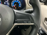 【ステアリングスイッチ】運転中に前方から目線をそらすことなくオーディオ等の操作が可能な便利機能!安心&快適なドライブを演出してくれます。