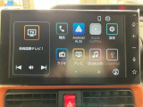【9インチスマホ連携ディスプレイオーディオ】 対応しているスマホアプリを大画面で使えます!フルセグテレビやラジオの視聴、Bluetooth接続による音楽鑑賞、ハンズフリー通話なども利用可能です。