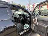 4WD/ディーゼルターボ/ヒッチメンバー/サンルーフ/革シート/ナビ/TV/バックカメラ/AppleCarPlay/AndroidAuto/シートヒーター/エンジンスターター/ETC/パワーシート