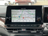 ハンズフリーフォン、VICS(FM多重)、ボイスコマンド、Bluetooth対応、USB接続、HDMI接続、Apple CarPlay ・ Android Auto 連携機能、AM/FMラジオ、NissanConnect サービス対応、iPod対応