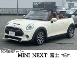 爽やかな風と力強い走りを楽しめる一台です。コンパクトなボディで街乗りから高速まで快適に走行できます。正規ディーラー認定中古車のため、遠方のお客様にもご安心してお乗りいただけます。