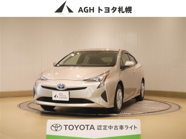 プリウス 1.8 S E-Four 4WD 