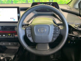 【純正革巻きステアリング】上質な革を使用することで、手にしっかり馴染みとても運転しやすいハンドルです♪