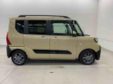 軽自動車、小型車を中心に常時300台展示車を御用意させて頂いております