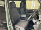 当車両は、次のお客様に気持ちよくお乗りいただくため、専門スタッフによる【徹底シートクリーニング】を施工済みです!