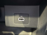 USB(A)