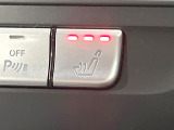 ●フロントシートヒーティング:運転席・助手席共に三段階で調節が可能なシートヒーターを装備しております。季節を問わず快適にご使用いただけます。