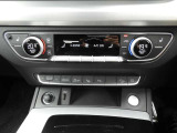 ドイツ車には特徴があり、メーターのメモリに一部色がついています。これはドイツでは推奨速度という考えがあるためです。安全で快適に走る際に適している速度を指しています